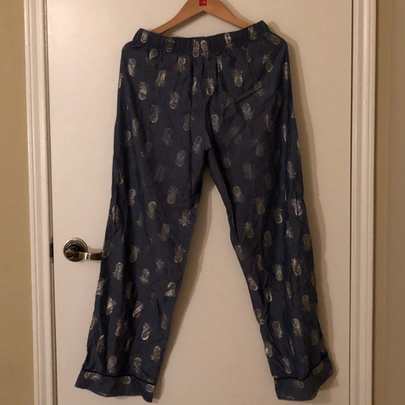 Victoria’s Secret VS Mayfair Pajama Set - Picture 5 of 5